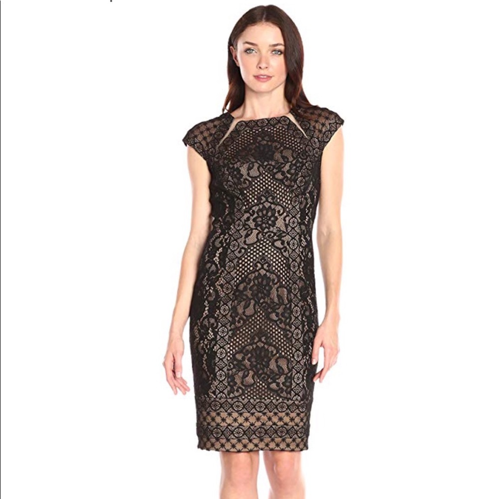 Women’s Caps-sleeve lace dress